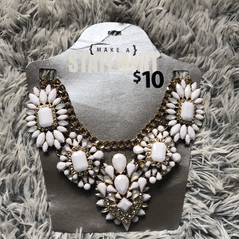 White and gold necklace